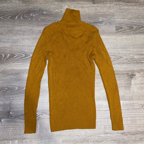 ASOS Ribbed TurtleNeck - Picture 3 of 5